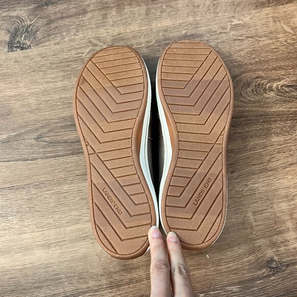 NEW Lands End Casual Tan Slip On Walking Sneakers Sz 8 - Picture 9 of 11